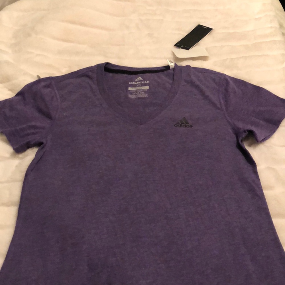 NEW Adidas Women T-shirt Size XS